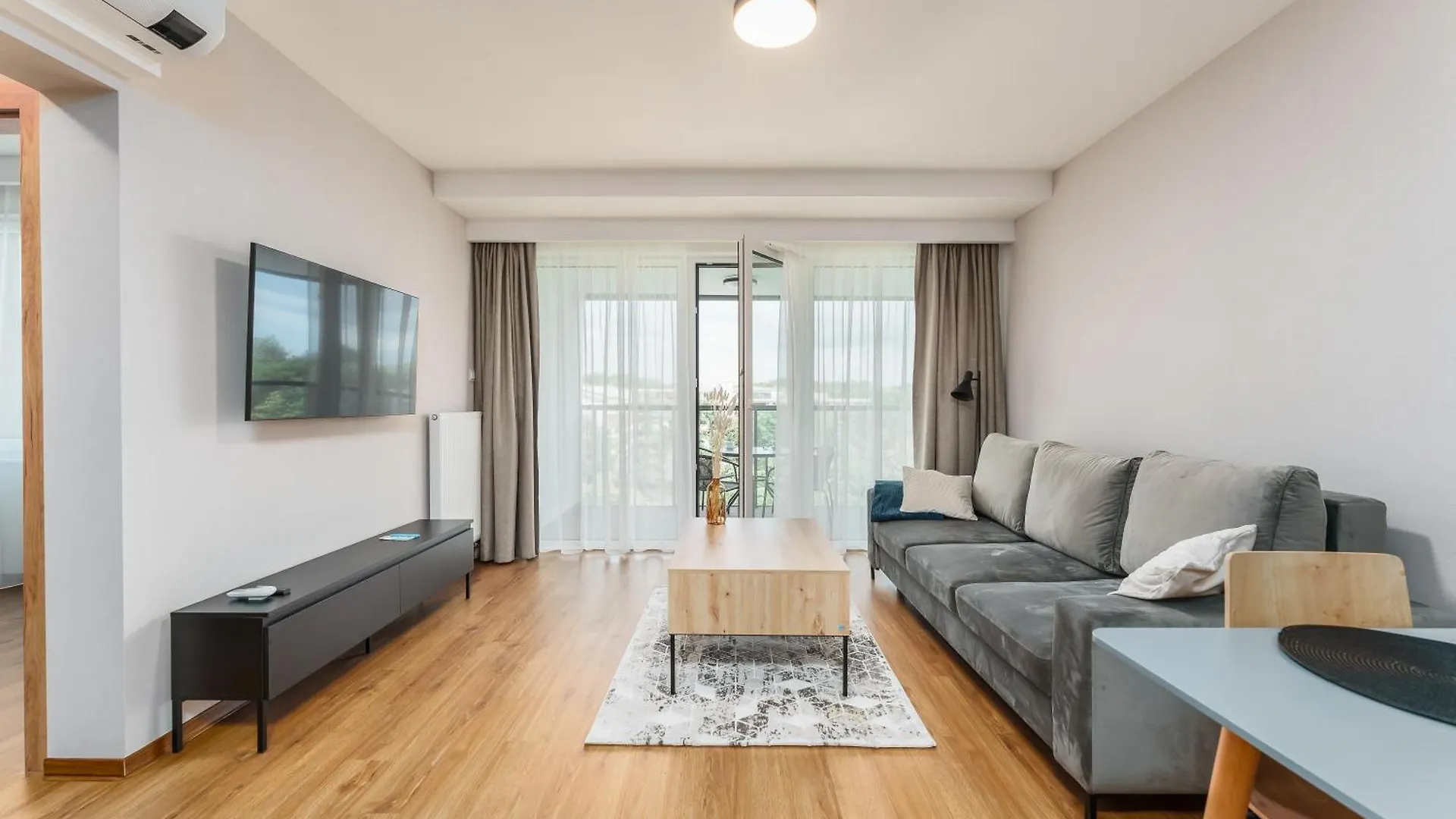 Apartment Apart111 Apartamenty Premium Kolobrzeg Basen W Cenie Poland